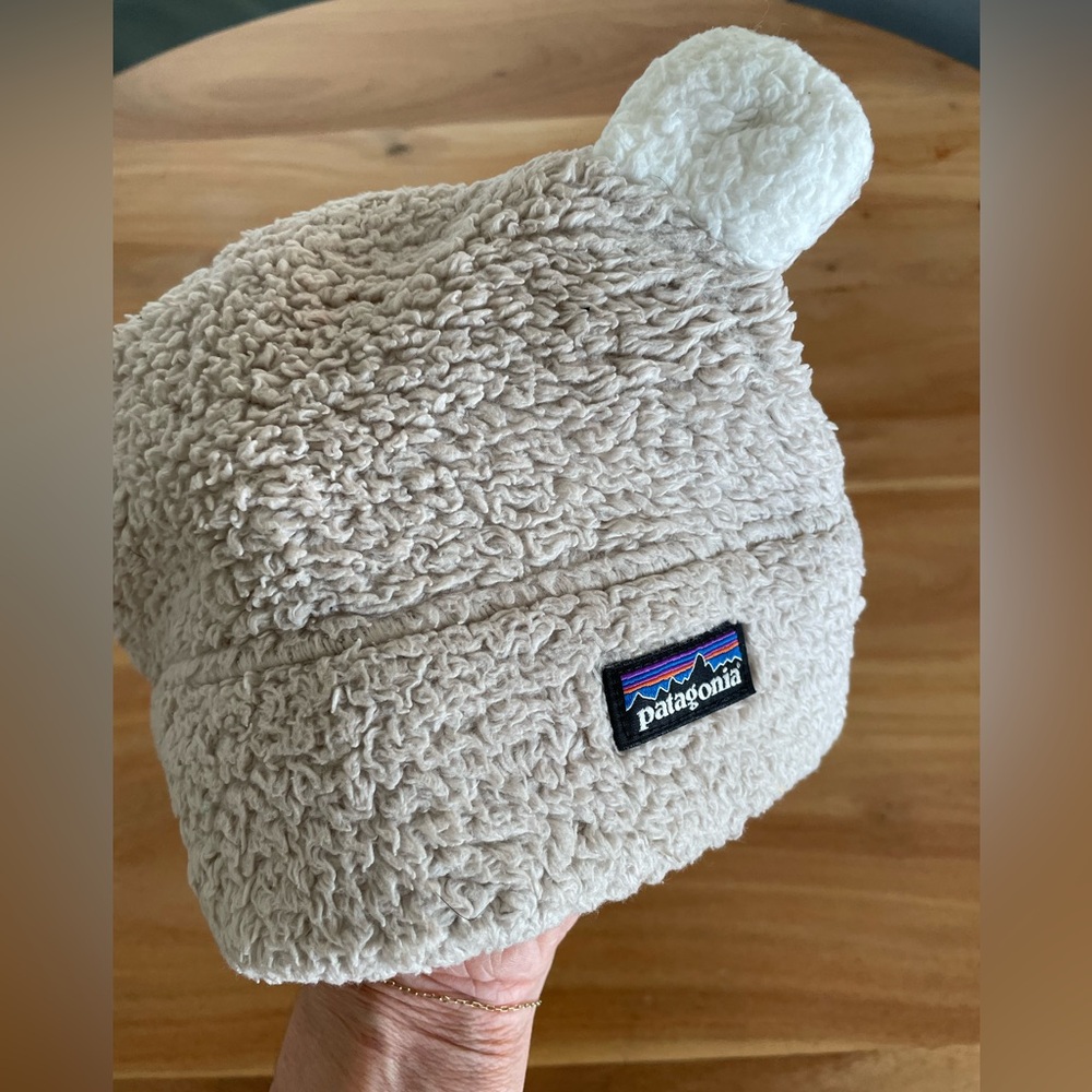 Patagonia furry friends fleece hat - fuzzy baby hat